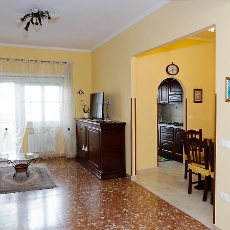 Casa Vacanza Da Andrea ローマ エクステリア 写真