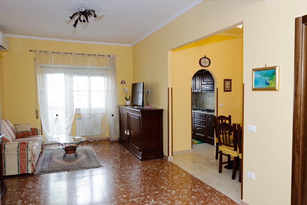 Casa Vacanza Da Andrea ローマ エクステリア 写真
